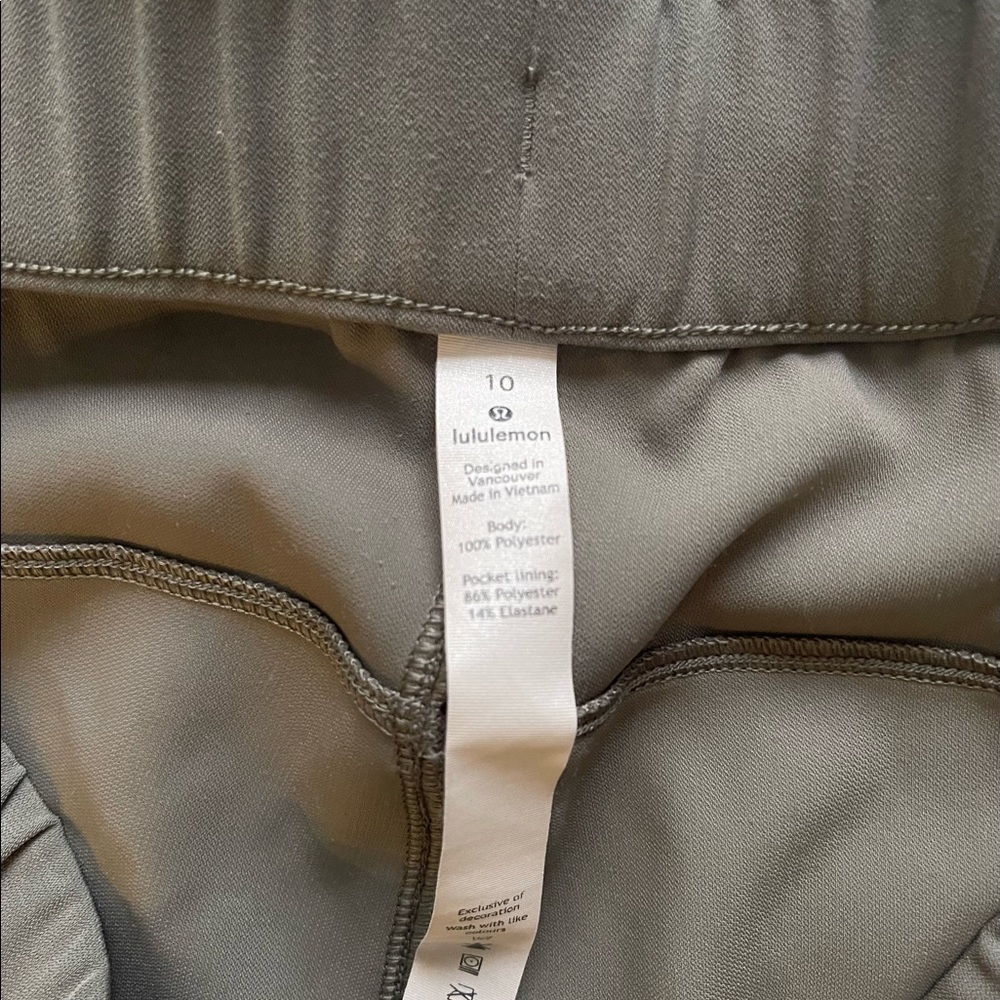 Lululemon Pants - Picture 2 of 2